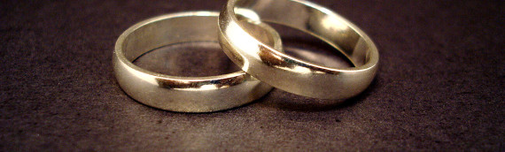 How does immigration prevent fraudulent marriages?